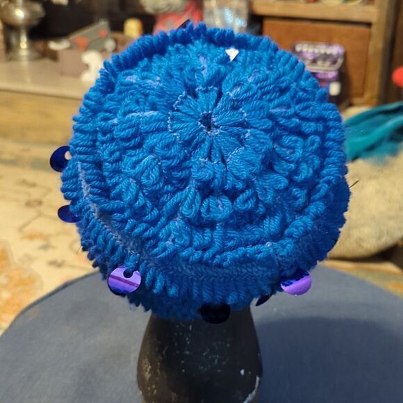 Vintage Crochet & knit cloche Hat - Picture 4 of 6